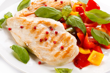 Grilled chicken fillets, rice and vegetables 