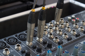 microphone jack on mixer panel