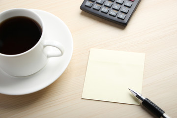 Note calculator and coffee