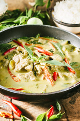 Fototapeta na wymiar Green pork Curry , Thai cuisine