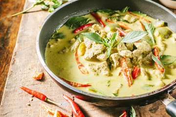 Green pork Curry , Thai cuisine