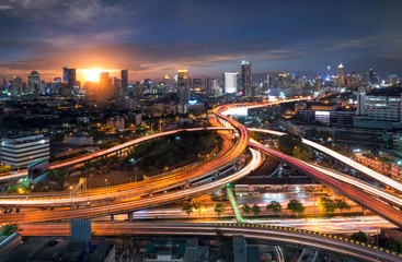 Fototapeta na wymiar Morning city and highway bangkok thailand