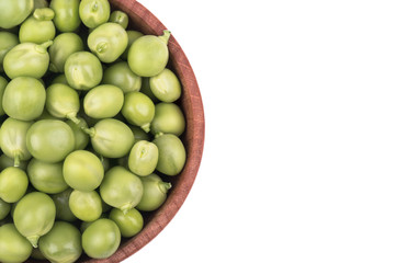 Green peas in a bowl