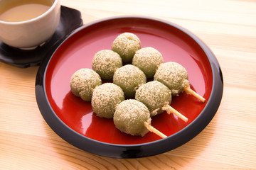 よもぎ団子