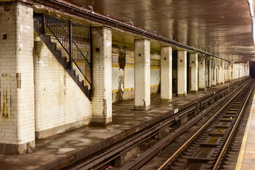 Chambers Street Subway Station - New York City © demerzel21
