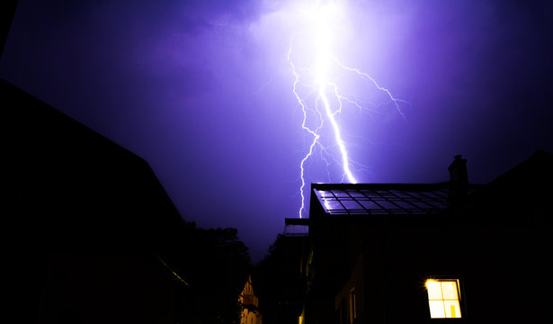 Blitzeinschlag, Unwetter