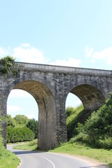 Fototapeta na wymiar Vieux pont
