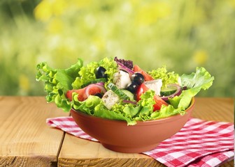 Salad, organic, light.