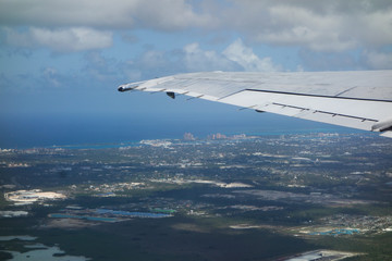 Fototapeta na wymiar Aerial view of Nassau