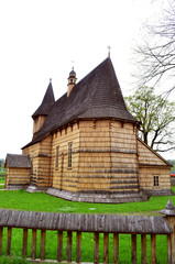 Fototapeta na wymiar kościół drewniany 
