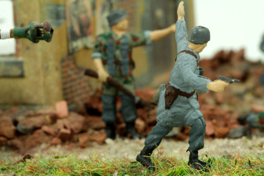 angriffsszene innerhalb eines dioramas