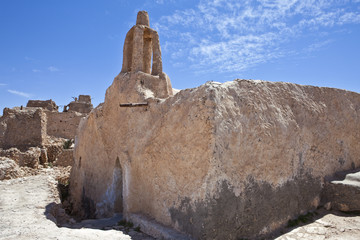 Libya, the riuns of the old Nalut village, a mosque