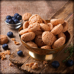 Italian almond cookie amaretti 