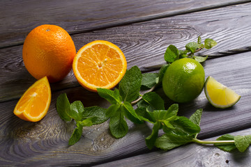 Oranges with lime.
