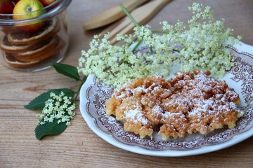holunderpfannkuchen