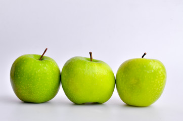 apple,green,isolated,white,backgorund,healthy,food,fresh,fruit