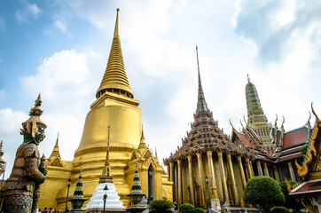 Fototapeta na wymiar Wat Phra Kaew of Bangkok, Thailand