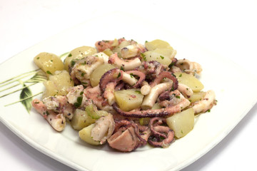 polpo con patate e prezzemolo