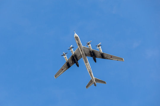 Tu-95 "Bear" strategic bomber performs at airshow 21 March 2015,