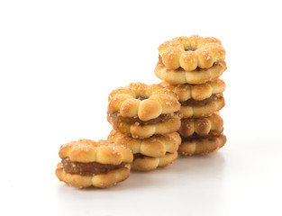 coconut biscuit with pineapple jam