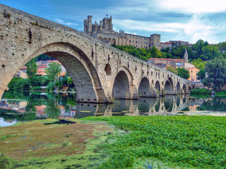 Obraz premium Beziers France - Orb River