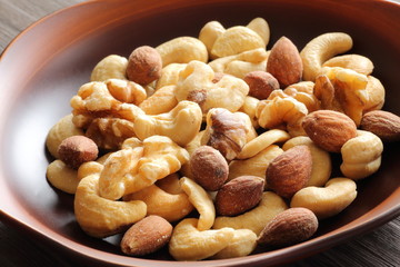 ミックスナッツ