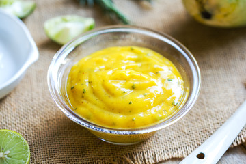 Mango salad dressing