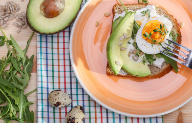 sandwiches with eggs