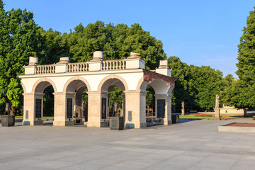 Fototapeta na wymiar Tomb of the Unknown Soldier in Warsaw, background - Saxon Garden