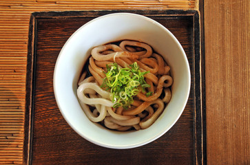 伊勢名物伊勢うどん