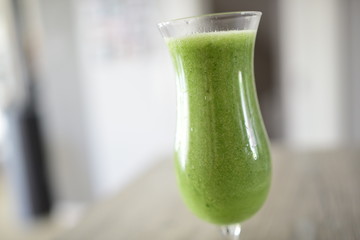 Bananen-Spinat-Smoothie