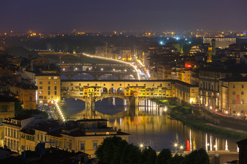 Fototapeta premium River Arno and Ponte Vecchio in Florence, Italy