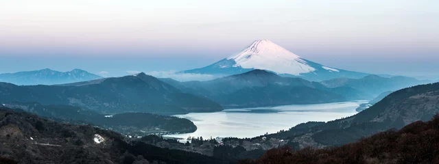 Papier Peint photo Lavable Japon Lever du soleil sur le lac de montagne Fuji Hakone