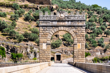 Arco de Trajano, puente de Alc√°ntara, C√°ceres, Espa√±a © luisfpizarro