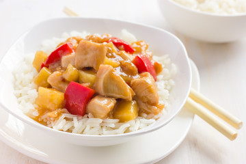Sweet and sour chicken with rice