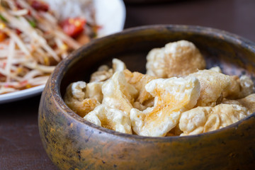 Pork rind, Thai food