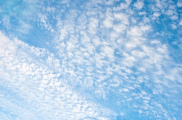 Fototapeta na wymiar Deep blue sky and clouds
