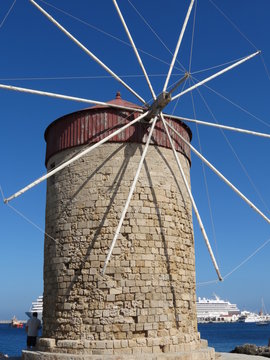 Grèce - Rhodes - Ancien moulin à vent