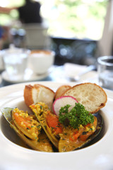 mussel with cream sauce