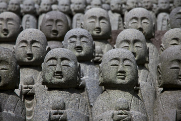 Fototapeta na wymiar Budas de piedra