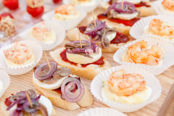 catering food