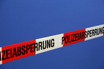Polizeiabsperrband / Polizeiabsperrung