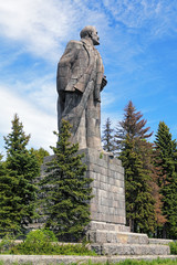 Lenin Monument in Dubna, Moscow Oblast, Russia. This is the world's second largest monument to Lenin (after the Lenin Monument in Volgograd, Russia) with height of 37 meters, it was erected in 1937.
