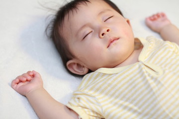 Sleeping Japanese baby girl (0 year old)