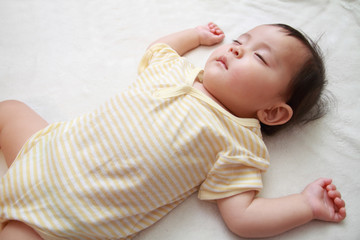 Sleeping Japanese baby girl (0 year old)