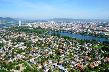 Blick über Wien mit Alte Donau