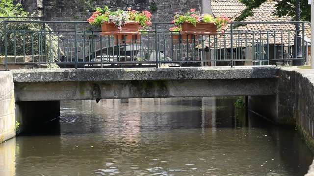 Kanal in der franz&ouml;sischen Stadt Wissembourg, Elsass
