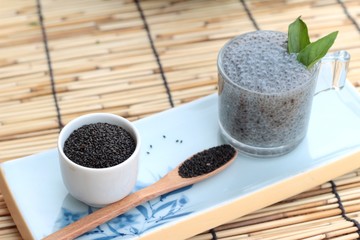 Basil seeds for fiber beverage and raw seed