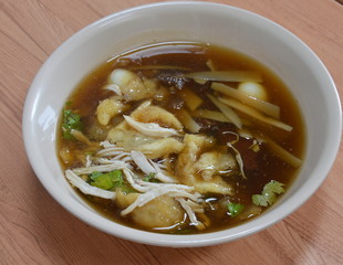 braised fish maw in red gravy