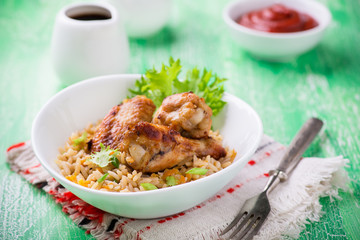 Baked chicken wings with rice